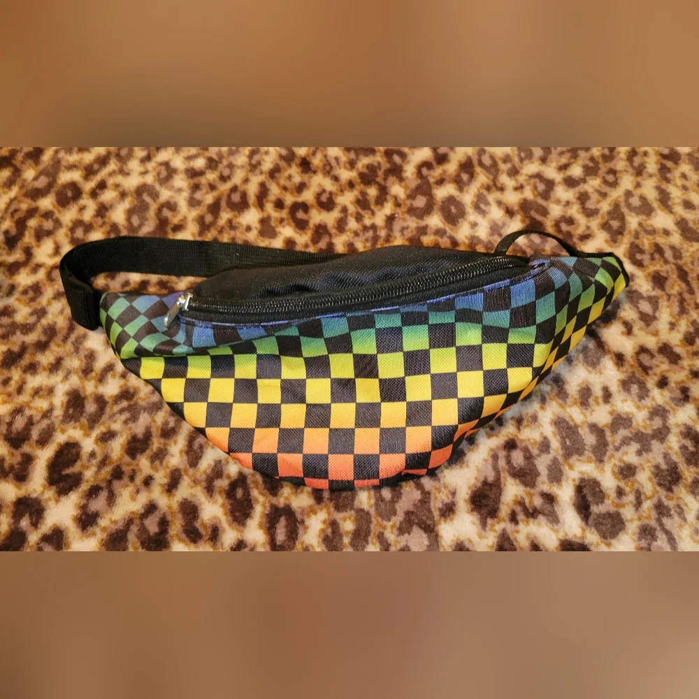 PRIDE Rainbow Fanny Pack Bundle NEW - Picture 6 of 13